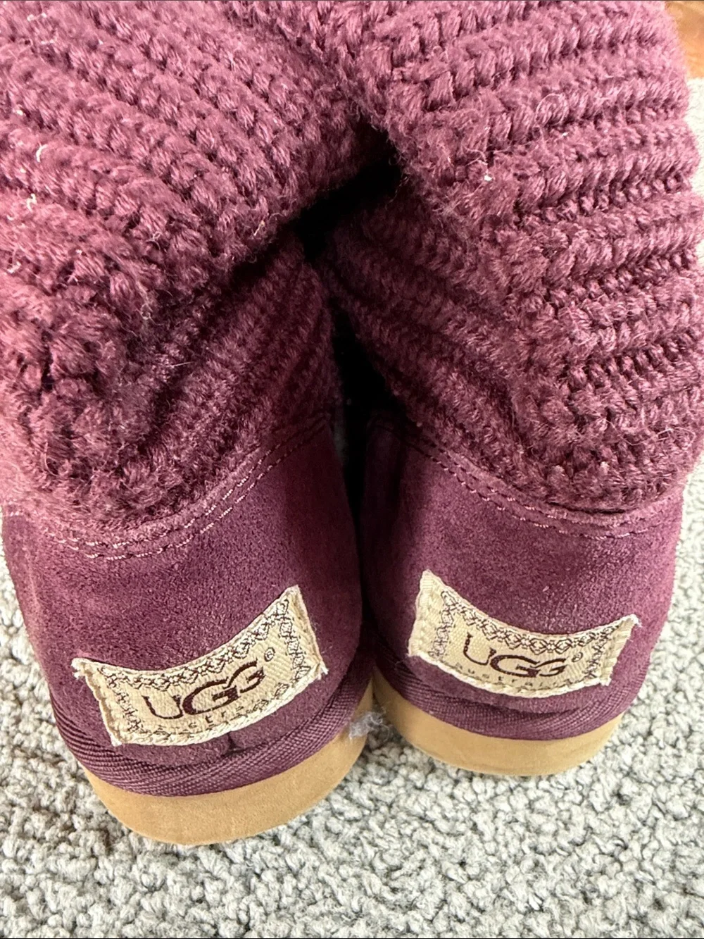 UGG 5819 Legacy Cardy Knit Tall Roll Down - Burgundy - w/Button Details. Size 8